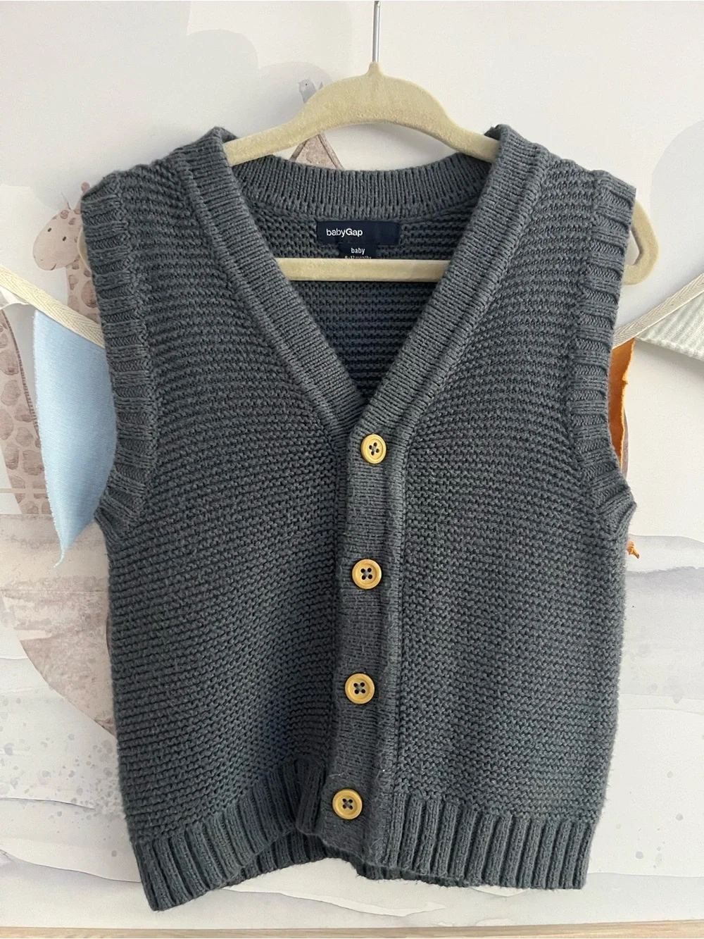 • baby gap sweater vest •